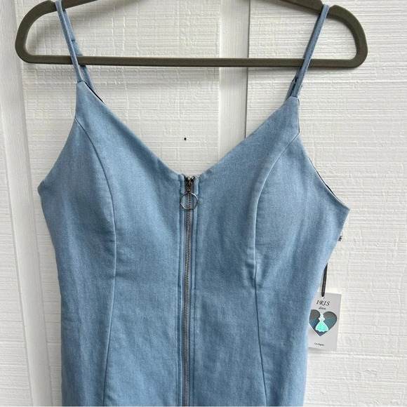 Iris Women’s Western Prairie Light Denim Mini Dress Silver O-Ring Zipper Front L - Picture 3 of 3